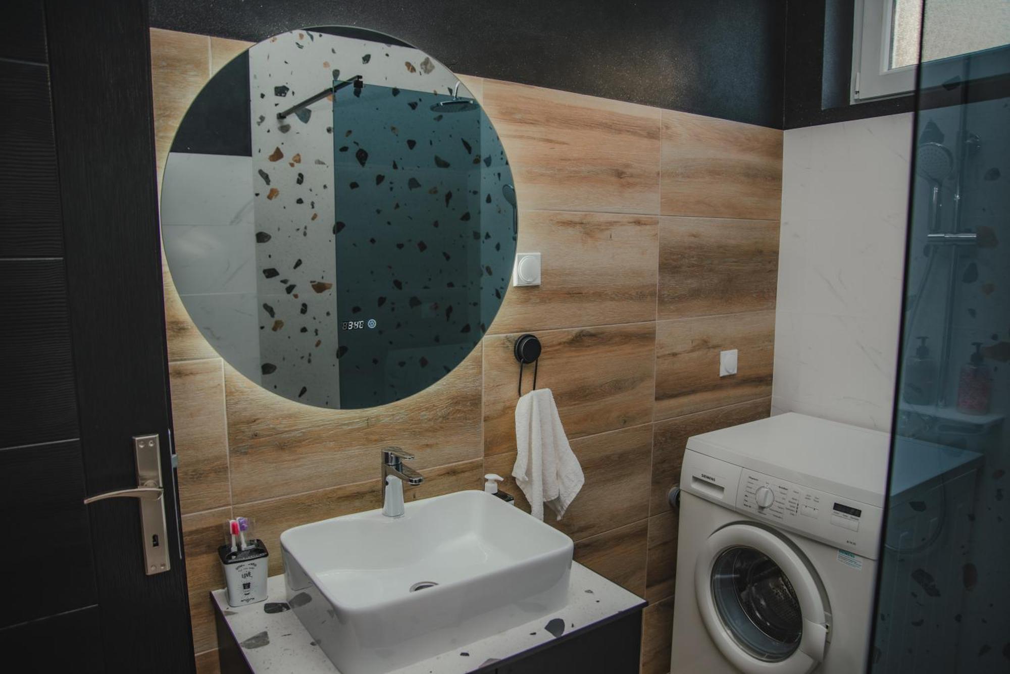 לסקובץ Jes Apartments מראה חיצוני תמונה