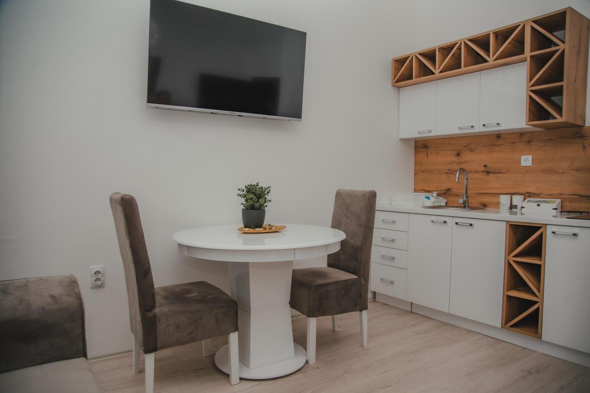 לסקובץ Jes Apartments מראה חיצוני תמונה